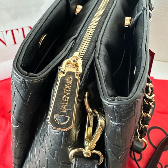 NWT Valentino Mario Handbag/ Shoulder Bag. - Picture 12 of 17